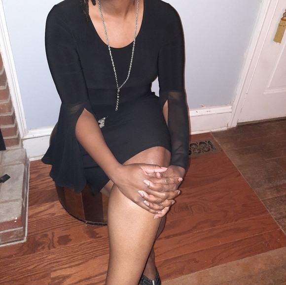 Black Bella Dress - Picture 3 of 6